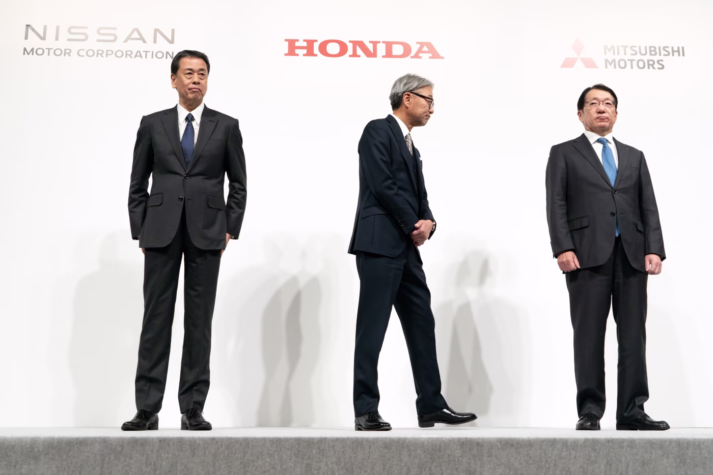 Nissan-Honda Merger Talks Fail: Power Struggles and Future Challenges